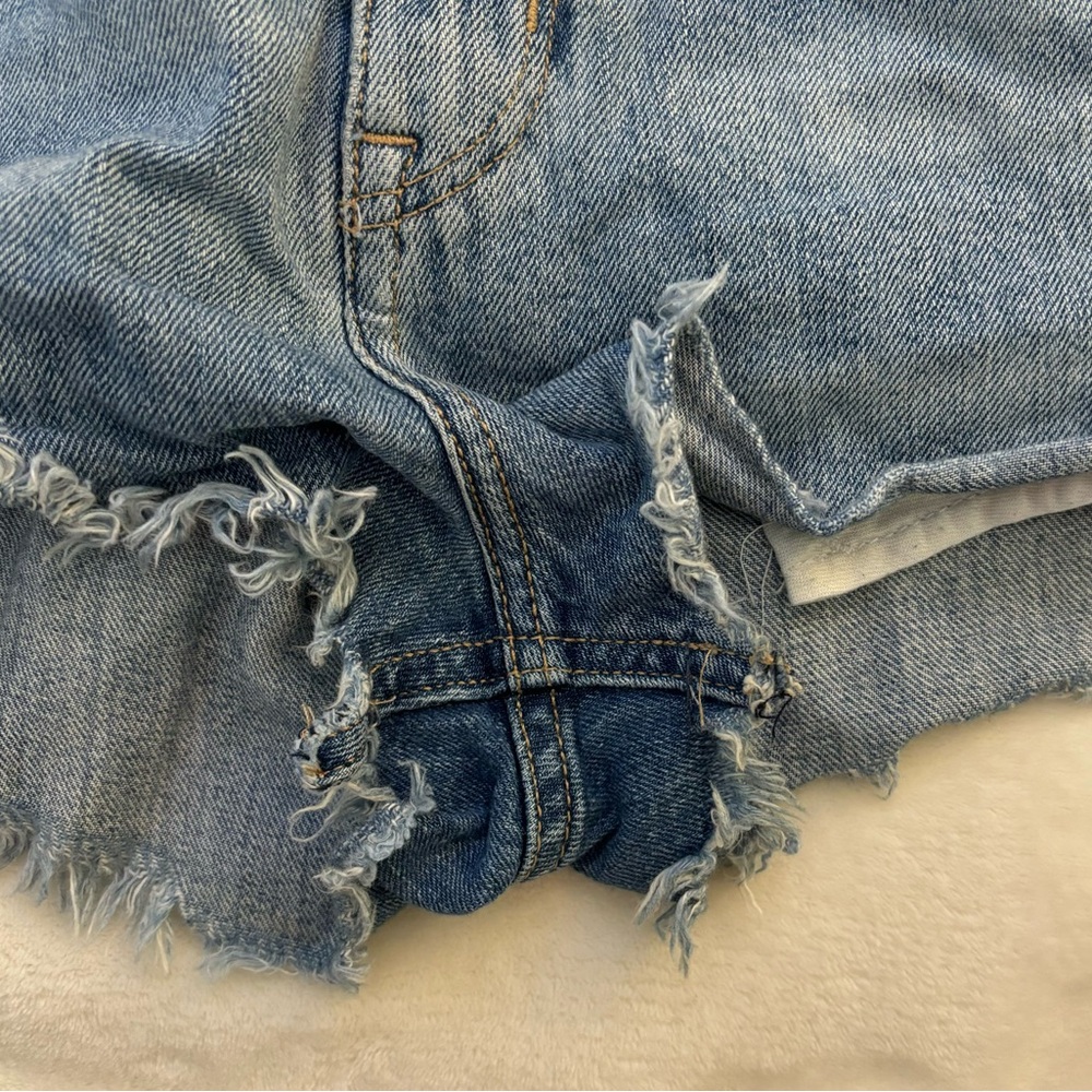 Embroidered Shorts 🐅 - Picture 6 of 6